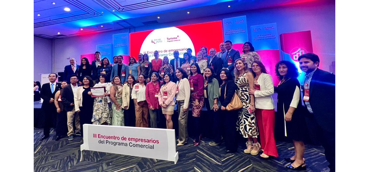 graduados-iii-encuentro-empresarios-turismo-peru